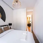 Akicity Campolide Wood Лісабон