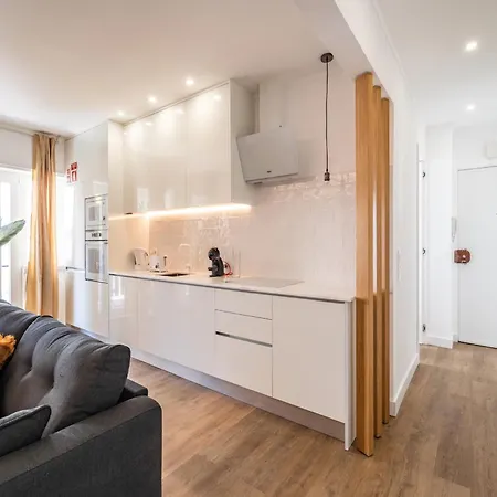 Akicity Campolide Wood Apartment *