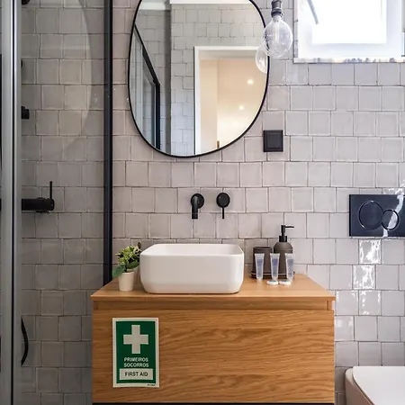 Apartment Akicity Campolide Wood Lissabon